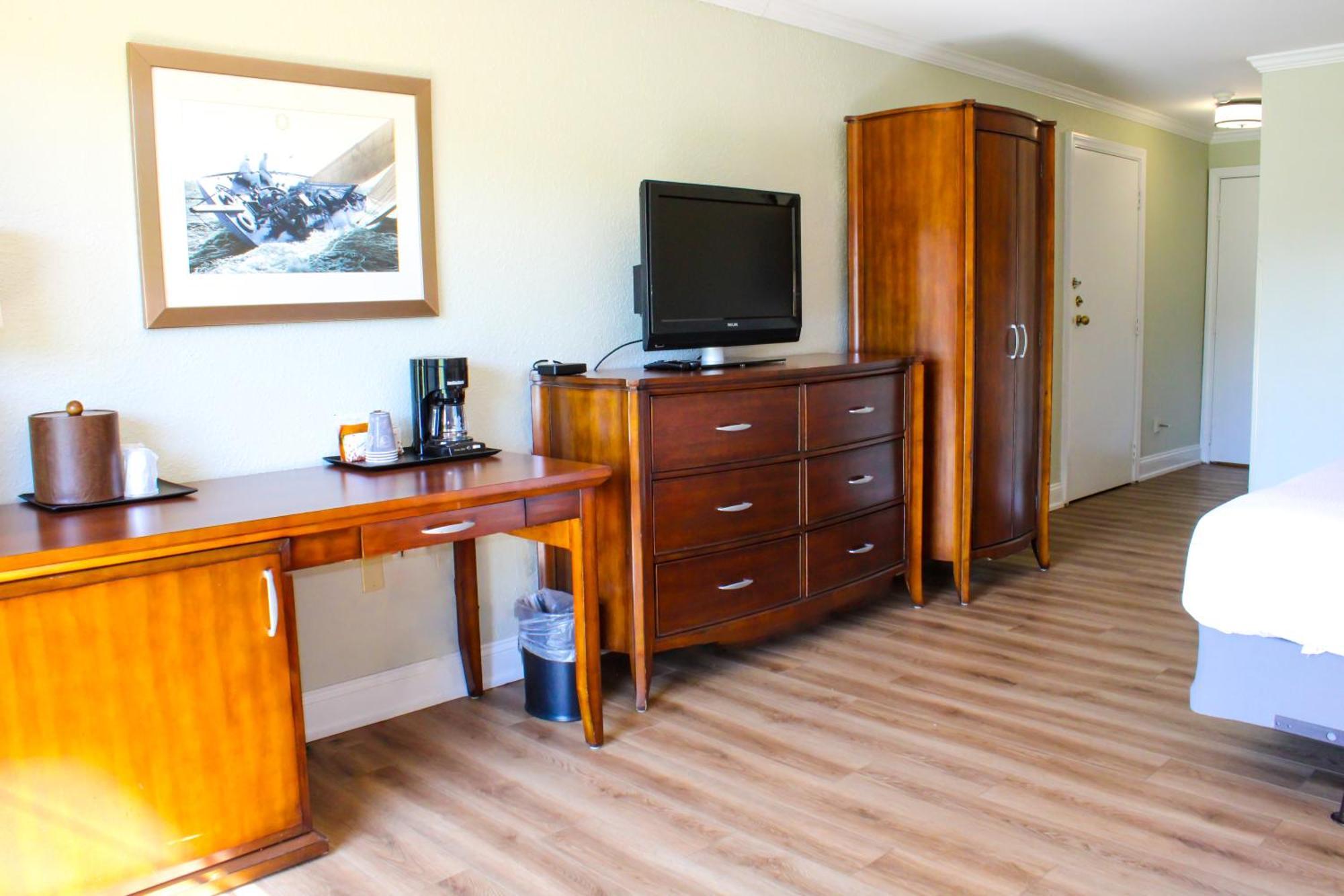 Cape Cod Irish Village - The Emerald Resort บาร์นสเตเบิล ภายนอก รูปภาพ