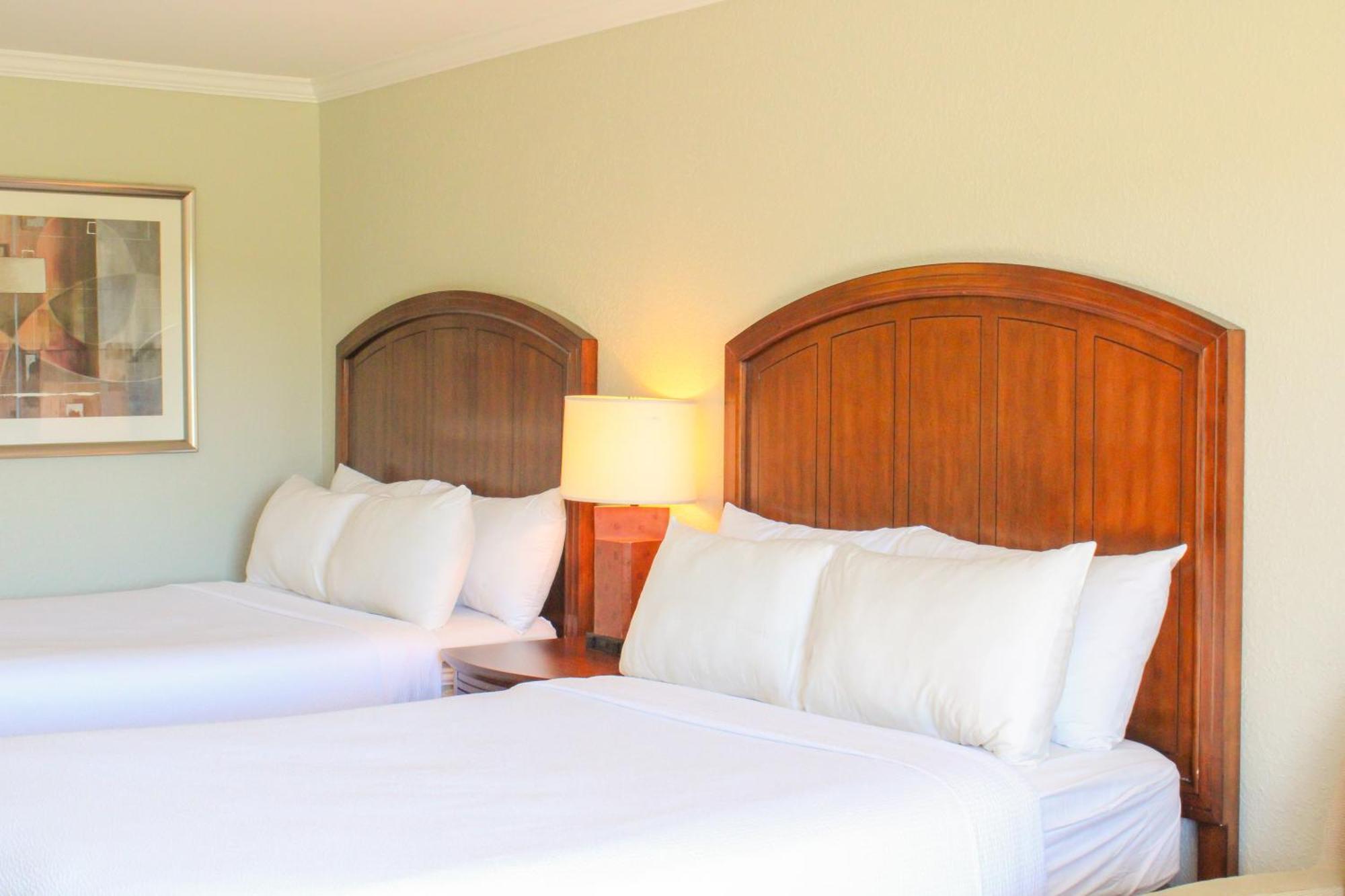 Cape Cod Irish Village - The Emerald Resort บาร์นสเตเบิล ภายนอก รูปภาพ