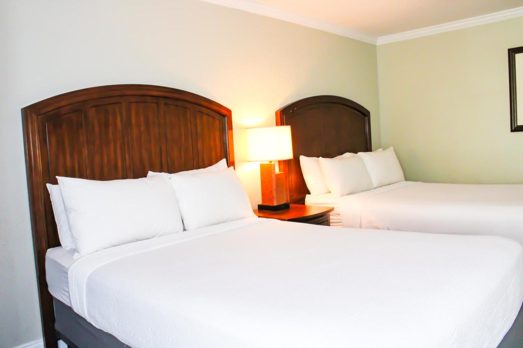 Cape Cod Irish Village - The Emerald Resort บาร์นสเตเบิล ภายนอก รูปภาพ